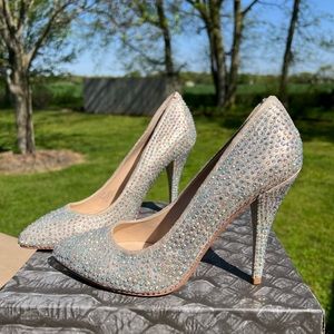 Betsey Johnson blue. SB Shine pointed toe high heel shoe size 10 new